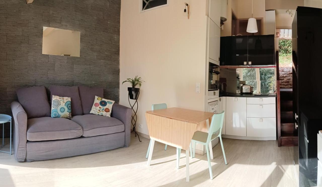 Petite Maison Au Calme - Piscine En Copropriete, Terrasse, Mer, Clim 瓦洛里 外观 照片