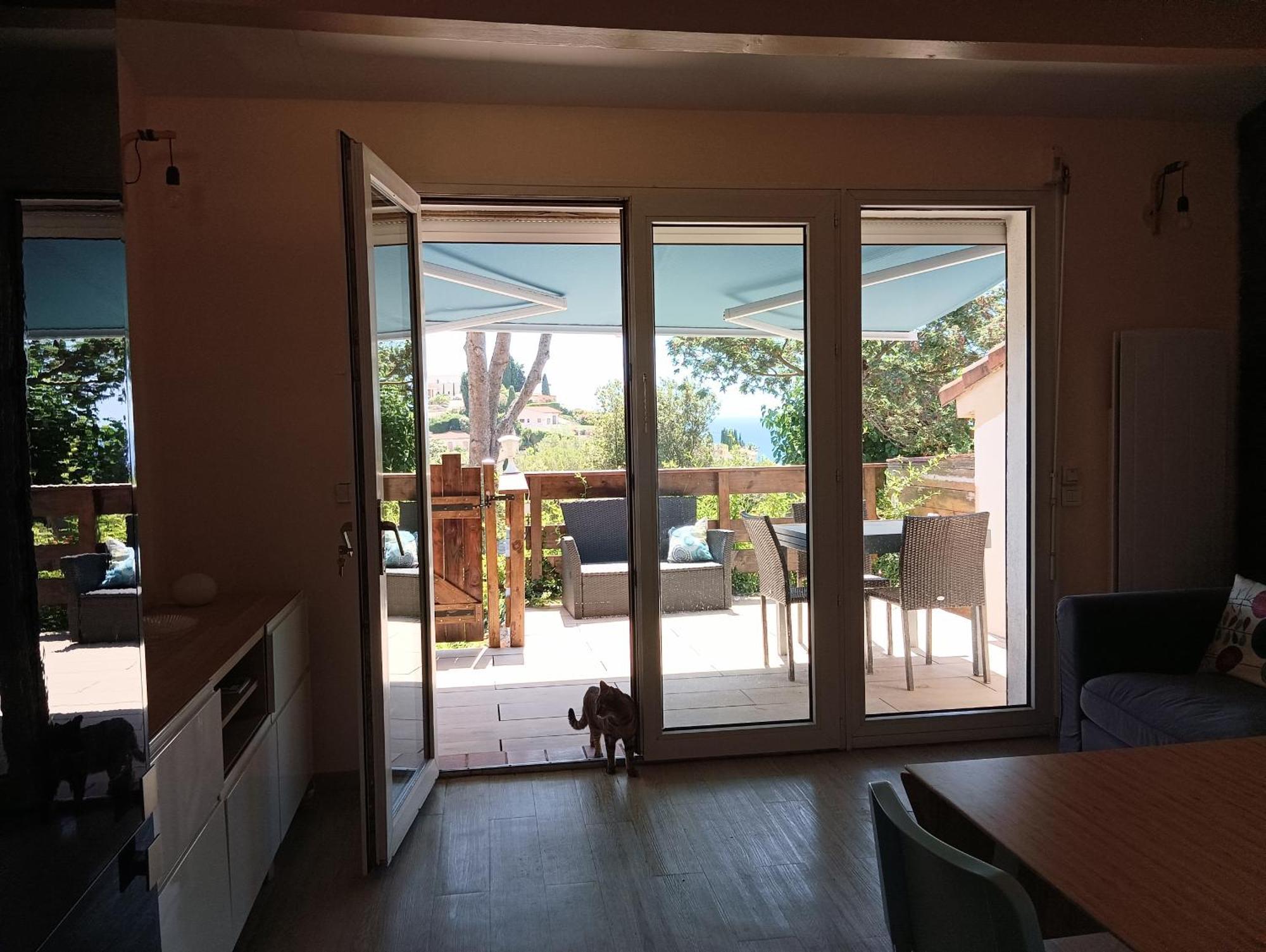 Petite Maison Au Calme - Piscine En Copropriete, Terrasse, Mer, Clim 瓦洛里 外观 照片